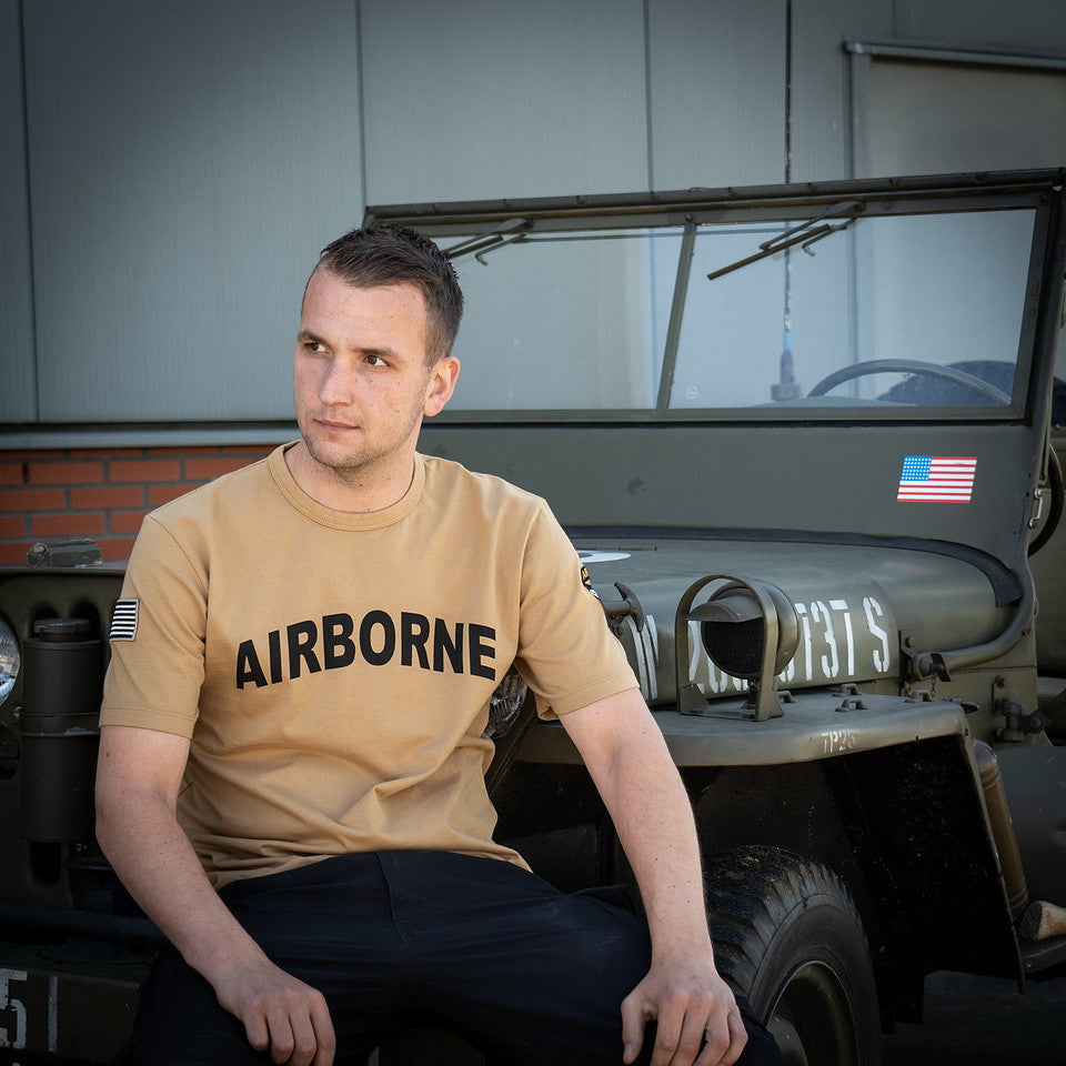 Tricou Premium 101st Airborne Khaki - Stil Autentic și Rezistență Tactice