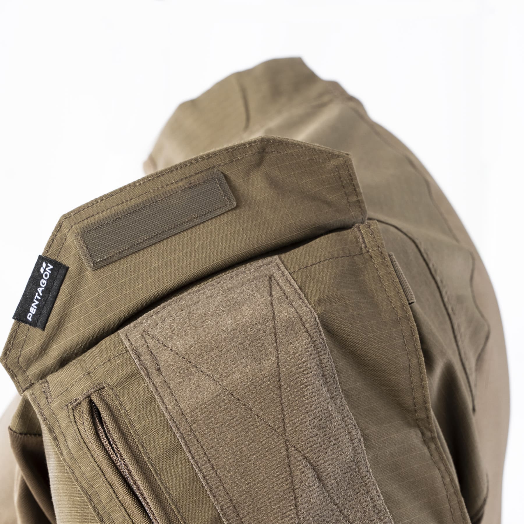 Tricou Wolf Combat Shirt Coyote Pentagon Tactical - Performanță și Rezistență în Misiuni Critice