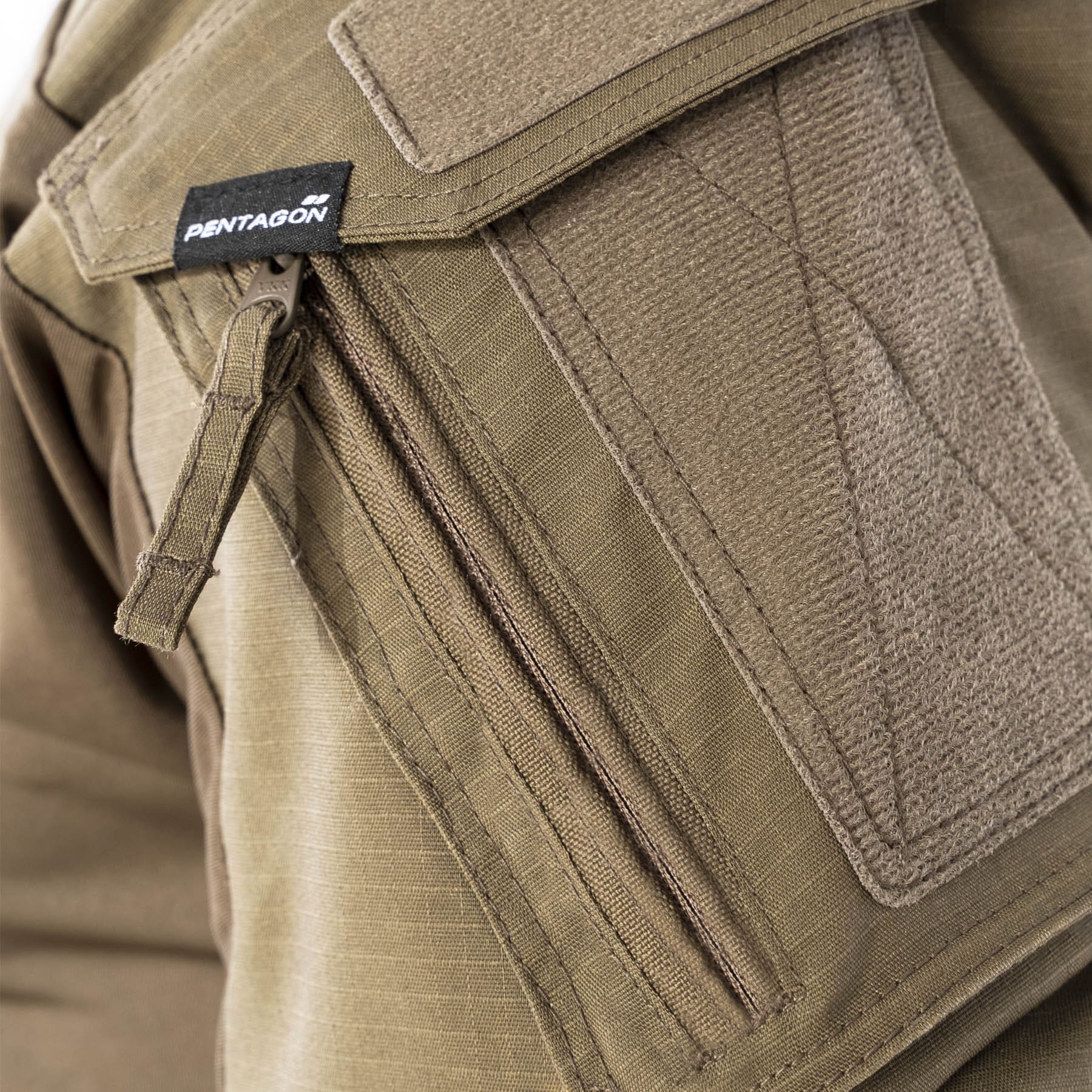 Tricou Wolf Combat Shirt Coyote Pentagon Tactical - Performanță și Rezistență în Misiuni Critice