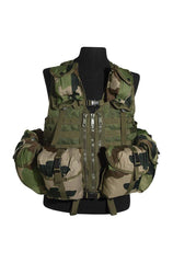 Vestă Tactică CCE CAMO Modulară cu 8 Buzunare – Funcționalitate și Camuflaj