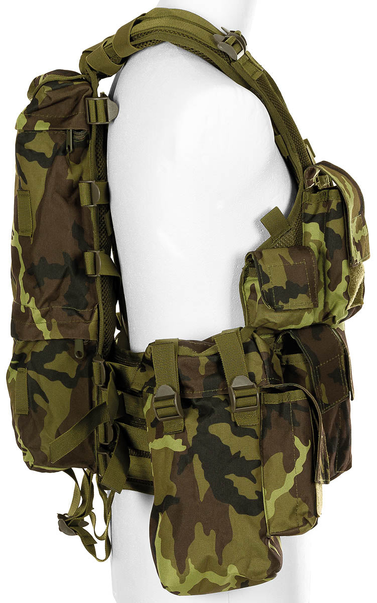 Vestă Tactică cu Buzunare Camo M95 CZ MFH - Material Mesh, Mărime Ajustabilă