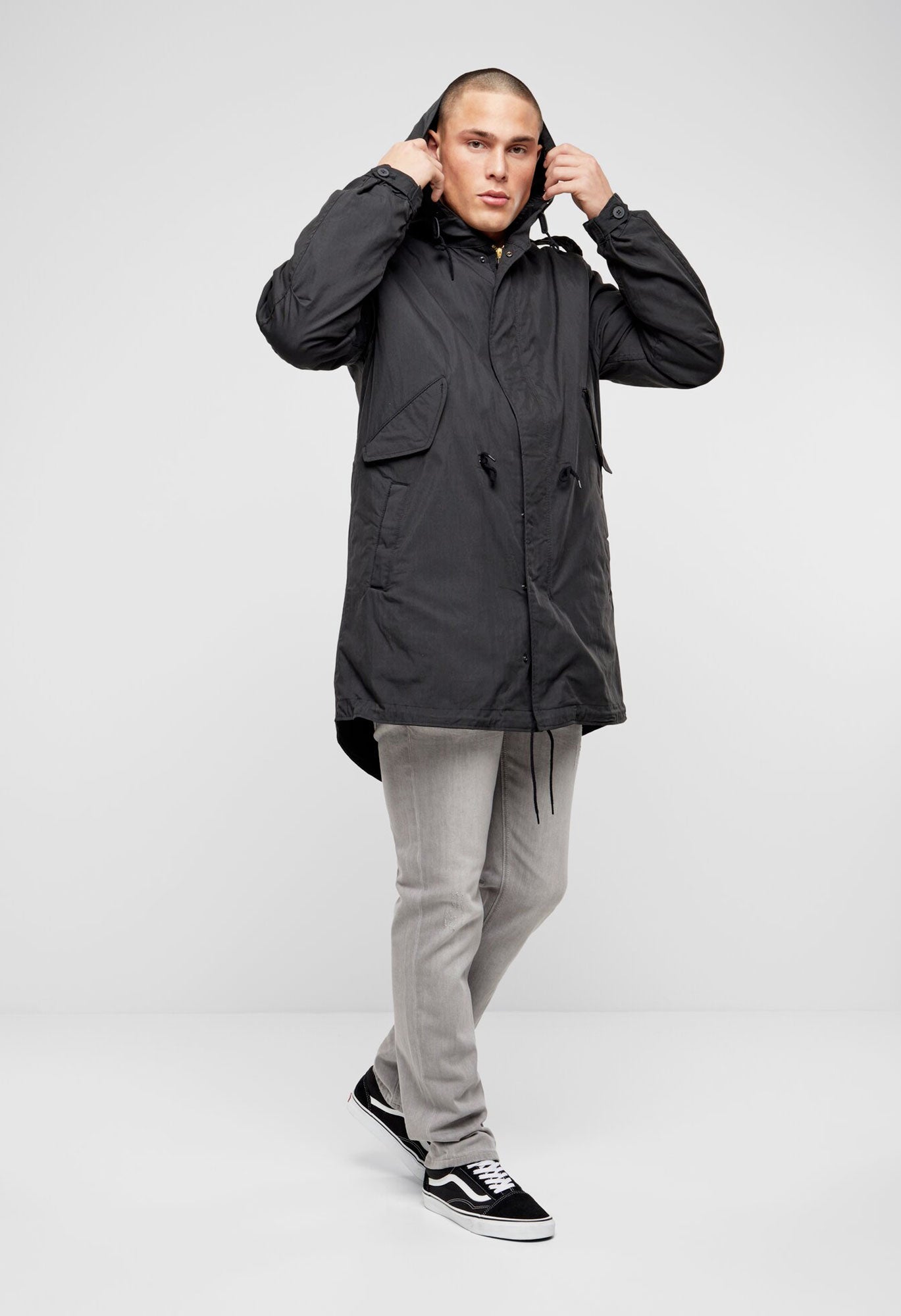 Veston M51 US Negru Brandit - Caldura si Versatilitate