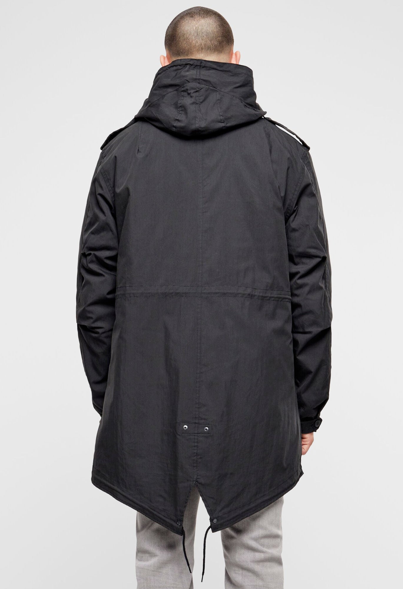 Veston M51 US Negru Brandit - Caldura si Versatilitate