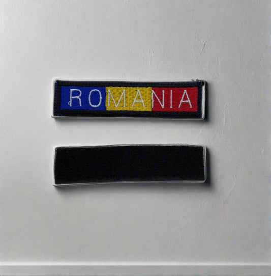 Emblema Drapel Romania 9 cm x 2 cm cu scai
